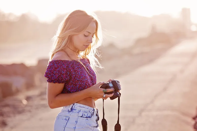 Monday Spreadsheets, Saturday Shutters: Inside America's Weekend Photographer Boom
